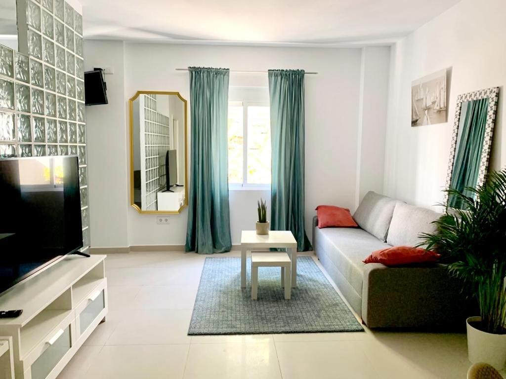 Villamartin Hotel Ghb Dehesa de Campoamor  Exterior photo